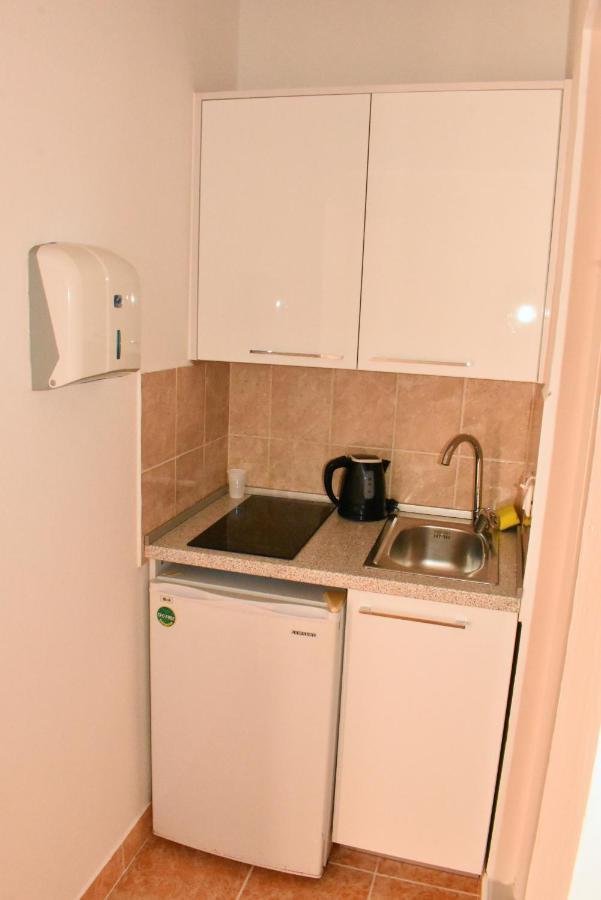Apartments Hidri Ulcinj Exterior photo